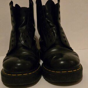 Dr Martens Pascal Air Wair Blk Boots. Sz 10